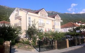 Guest House Lokoski